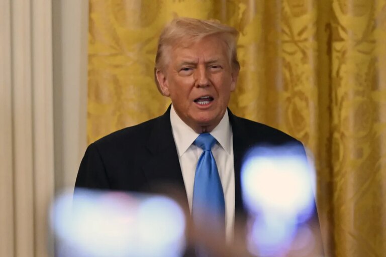 Trump advierte a Canadá de que el reconocimiento del Estado de Palestina va a "dificultar mucho" el acuerdo comercial