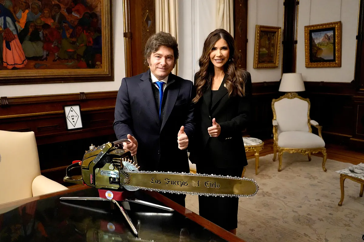 Trump premia a Milei y exime a los argentinos del visado para entrar a Estados Unidos