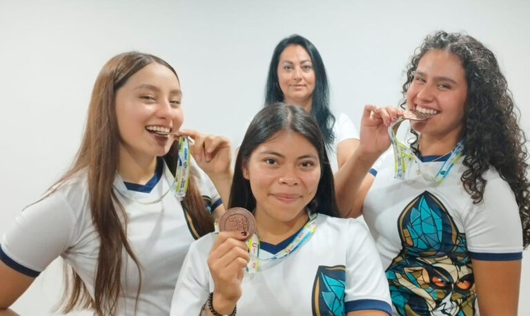 #UMSNH Tras 11 Años De Sequía Medallista, Voleibol Playero Gana Plata En Universiada Nacional - Changoonga.com