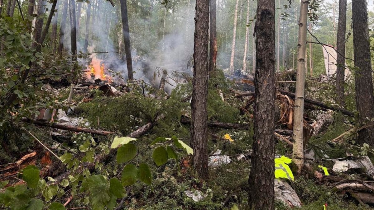 Un avión con más de 40 personas a bordo se estrella en Rusia, sin supervivientes | Internacional
