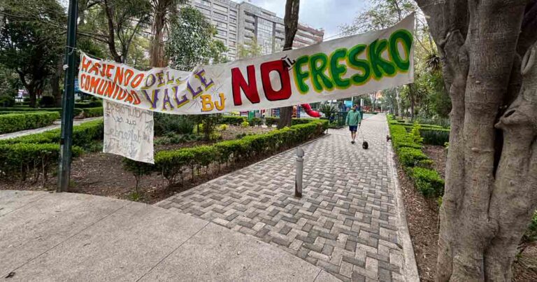 Vecinos de Benito Juárez rechazan supermercado por impacto ambiental y urbano