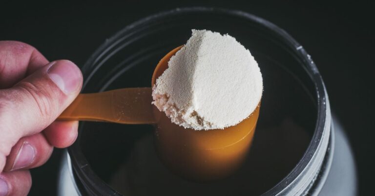 ¿Cuándo tomar creatina, antes o después de hacer ejercicio?