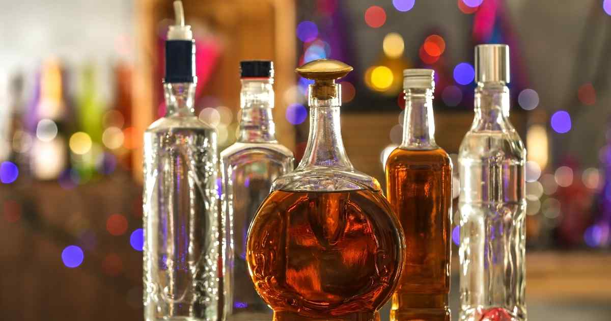 ¿Mezclar diferentes tipos de alcohol te emborracha más? Esto es lo que realmente pasa