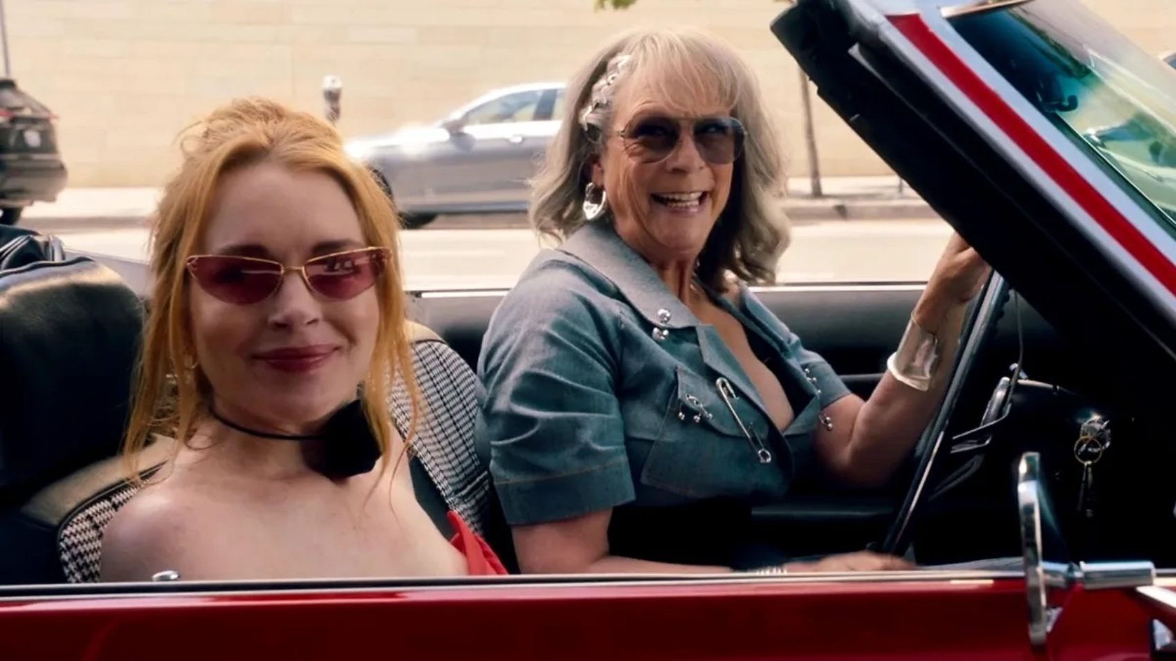 nostalgia, humor rosa y el regreso de Lindsay Lohan