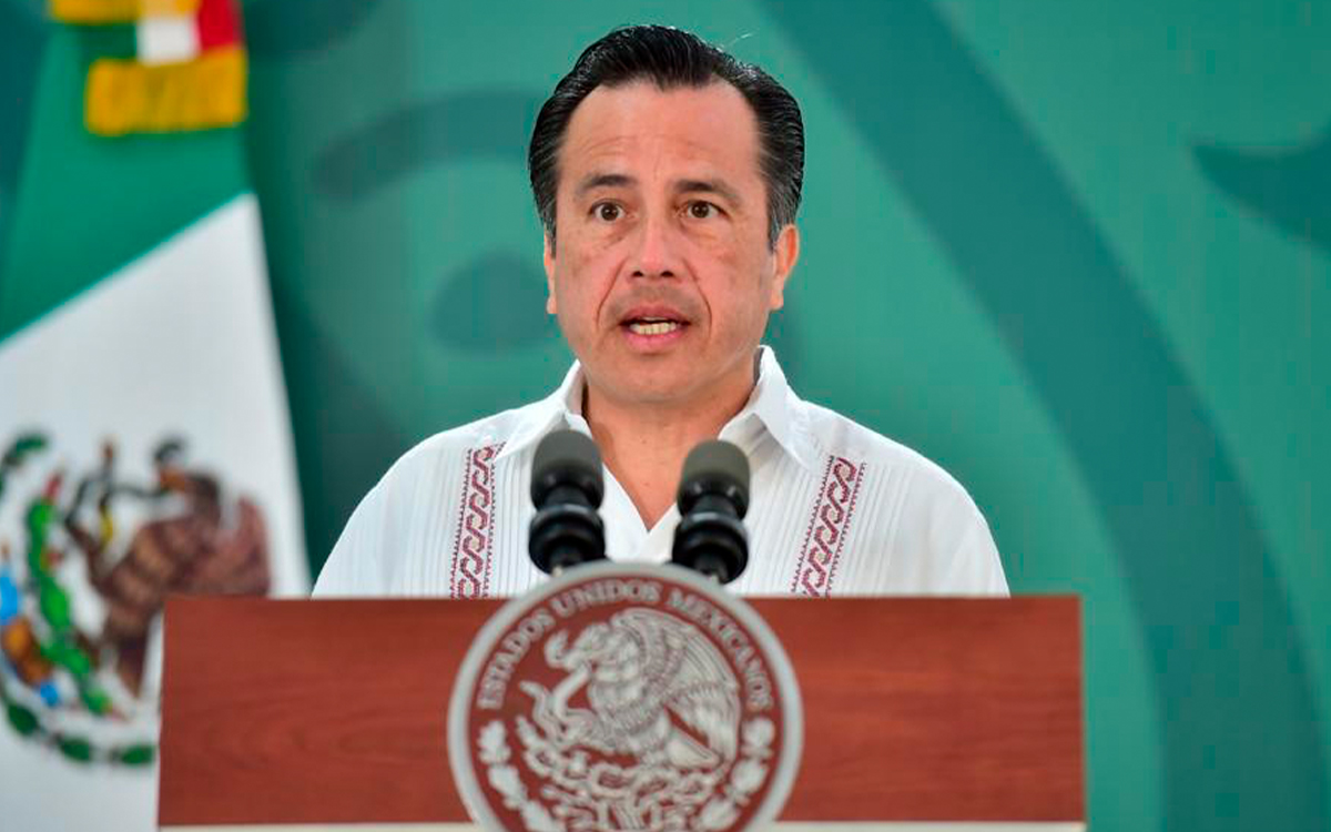Anabel Hernández señala a Cuitláhuac García de estar coludido con crimen organizado