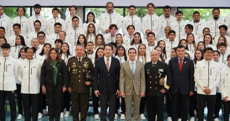 Así fue el Abanderamiento de la Delegación Mexicana