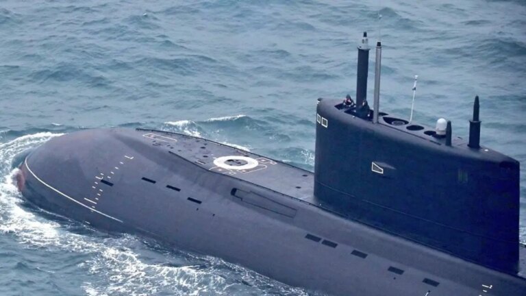 China despliega por primera vez un submarino en Rusia como parte de sus ejercicios navales anuales en el mar de Japón: ¿qué tan competitivo es?