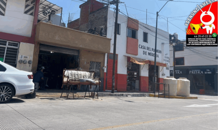 #Denúnciamesta Apartan calle sin tener cochera en Ventura Puente - Changoonga.com