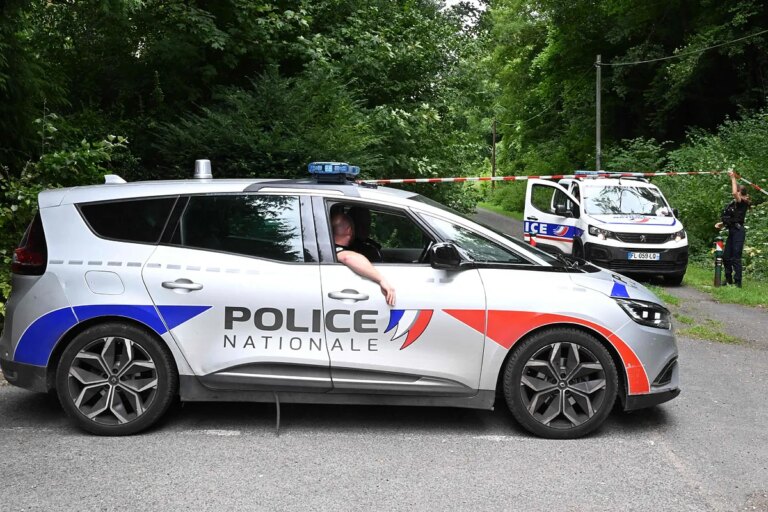 Detenido un joven sospechoso de degollar y eviscerar a un hombre cerca de Amiens