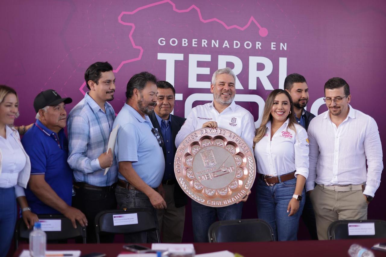 En Santa Clara Del Cobre Reconocen A Bedolla Por Impulsar Al Sector Artesanal - Changoonga.com