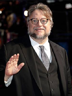 Guillermo del Toro, Lucrecia Martel y hasta Bad Bunny: la Mostra se llena de cine hispano