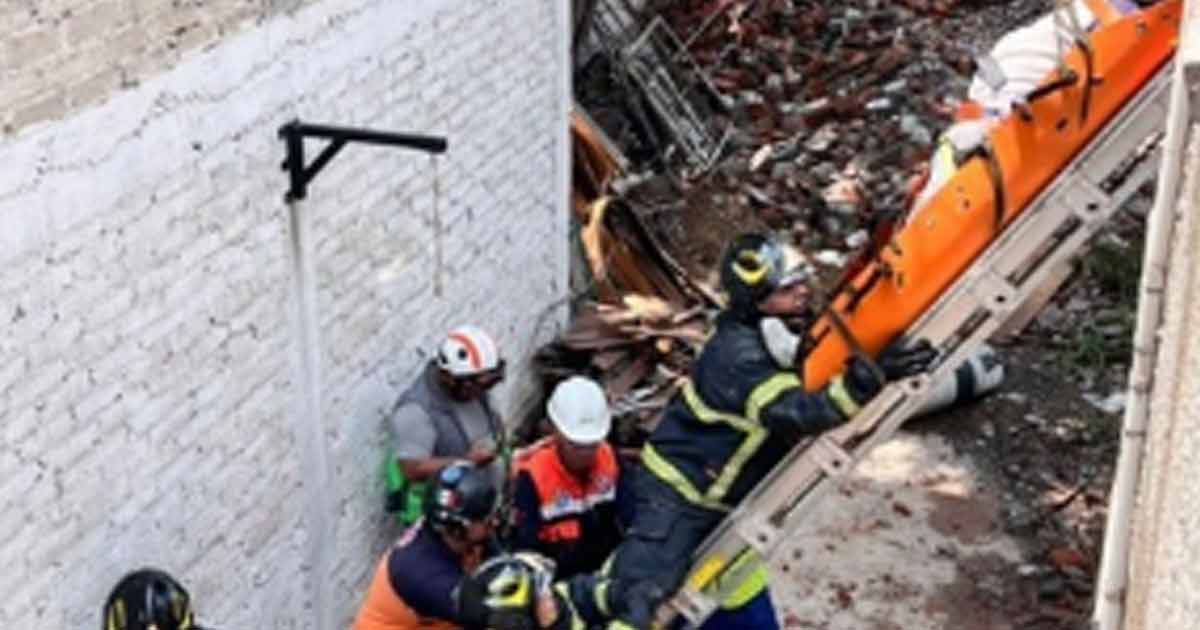 INVEA clausura obra en Azcapotzalco tras colapso que dejó dos trabajadores heridos