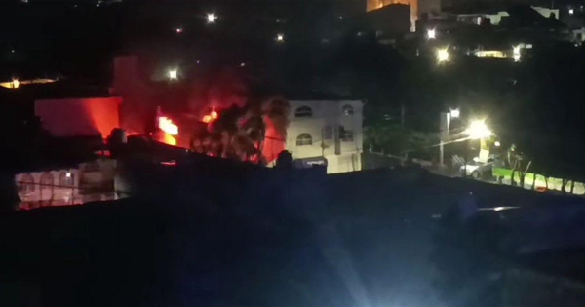 Incendian casa de alcaldesa en Michoacán; reportaron otro ataque con dron
