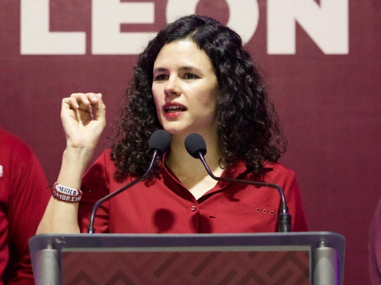Justifica Luisa María Alcalde en Nuevo León viajes lujosos de morenistas