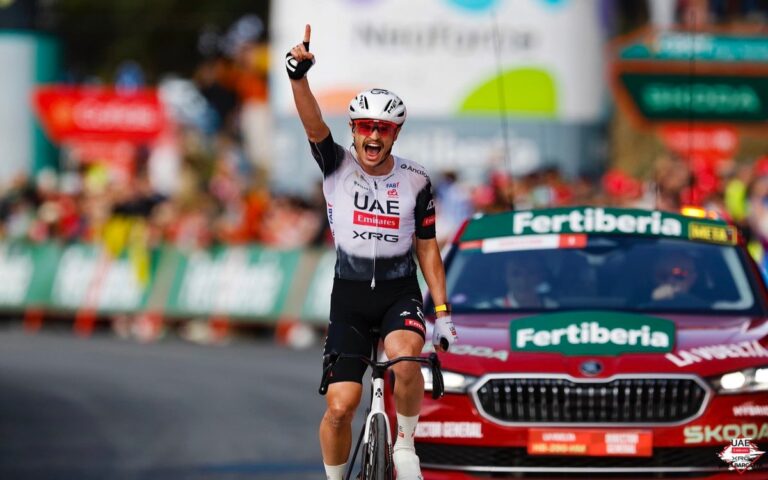 Sufre Chris Froome, cuatro veces campeón del Tour de Francia, un grave accidente