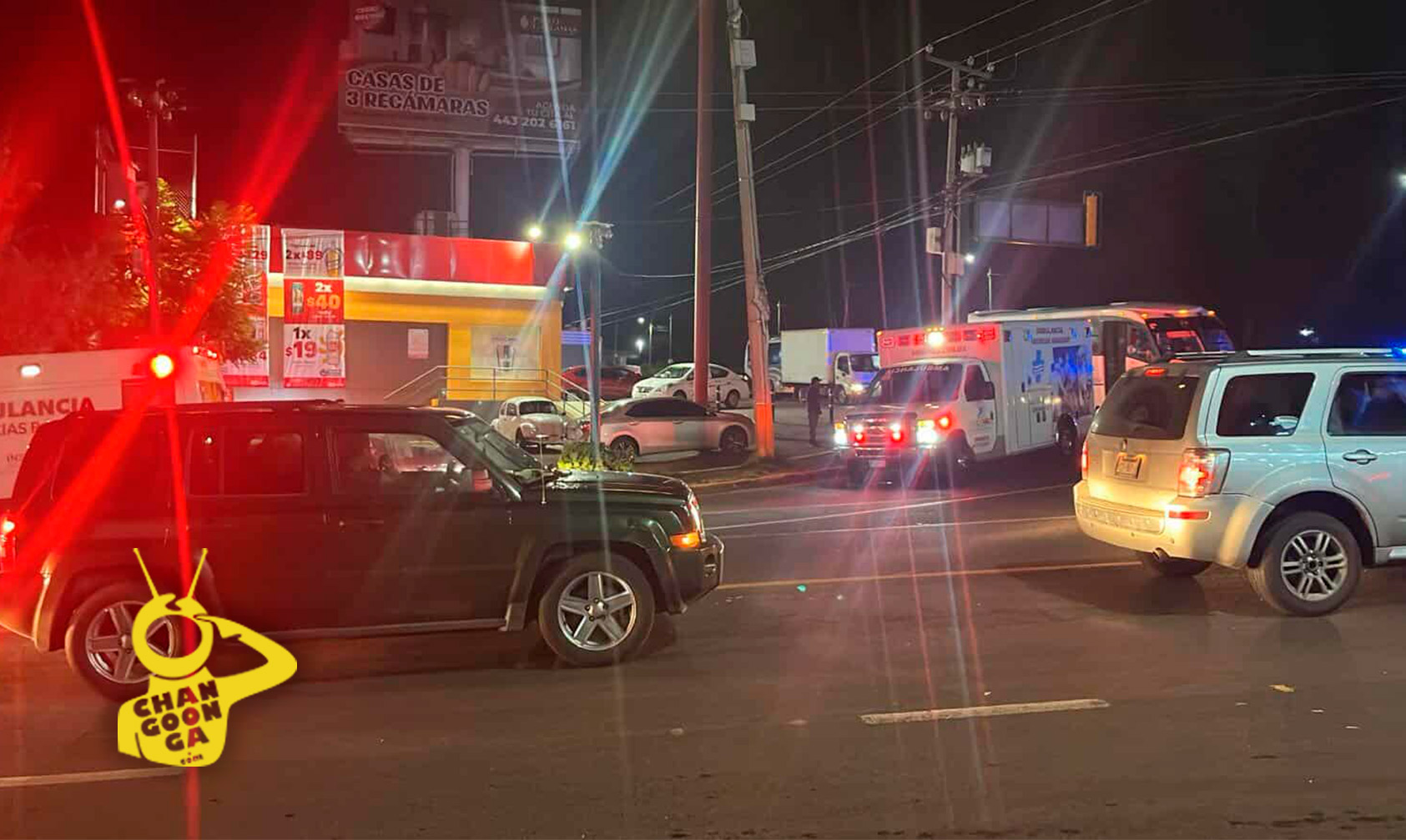 #Morelia 4 Lesionados Al Volcar Camioneta En Av. Madero Poniente - Changoonga.com