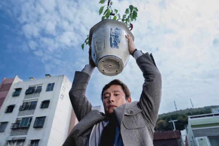 "No Other Choice", de Park Chan-wook, abrirá la 30ª edición del BIFF