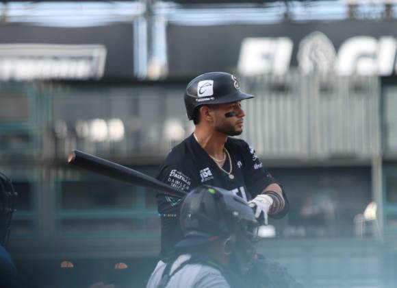 Saraperos no logra contener a Tecos y cierra serie con derrota 12-9