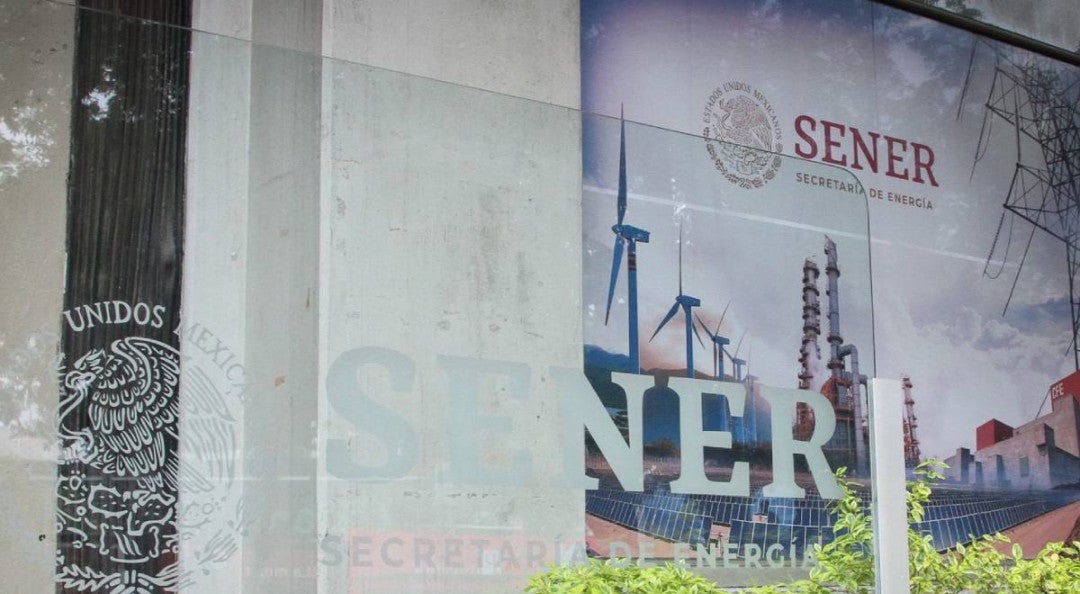 Sener celebra inversión de COX en México