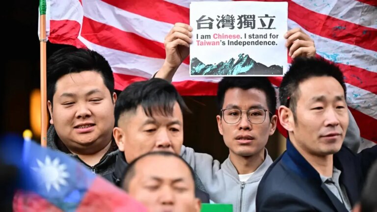 Taiwán exigirá a ciudadanos chinos renunciar a su pasaporte para obtener residencia