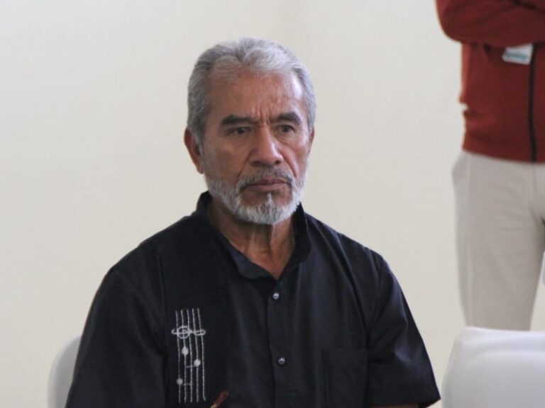 Trasciende supuesta retención de presidente de Paracho por comuneros