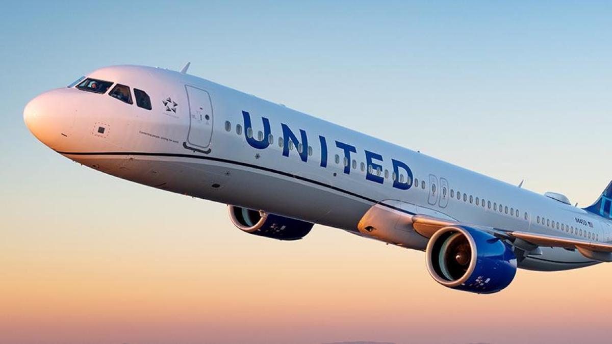 United Airlines suspende todos sus vuelos por una falla en sistema interno