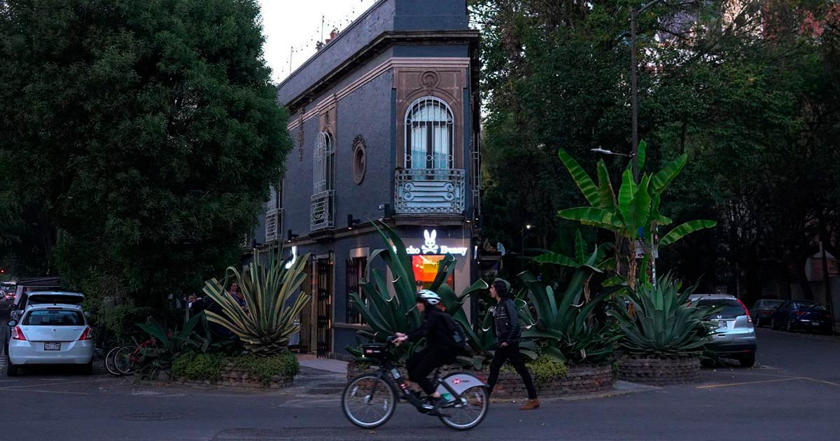Vecinos de la Condesa exigieron regular hospedajes ilegales y frenar la gentrificación