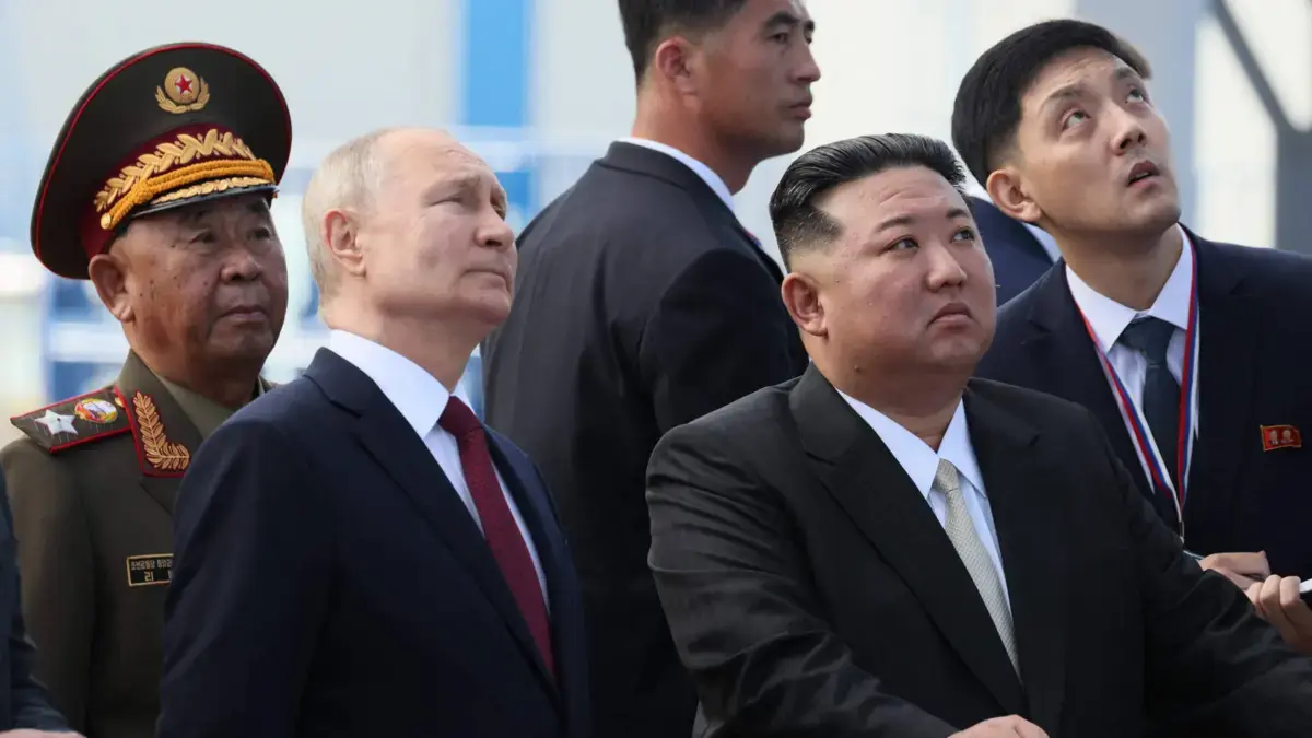 Vladimir Putin y Kim Jong Un prometen 'reforzar su cooperación' antes de la cumbre con Donald Trump en Alaska