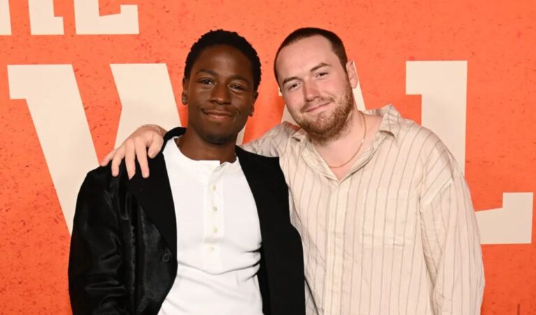 David Jonsson y Cooper Hoffman lideran The Chaperones