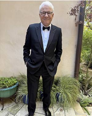 Cancela Steve Martin shows  tras dar positivo  a COVID-19
