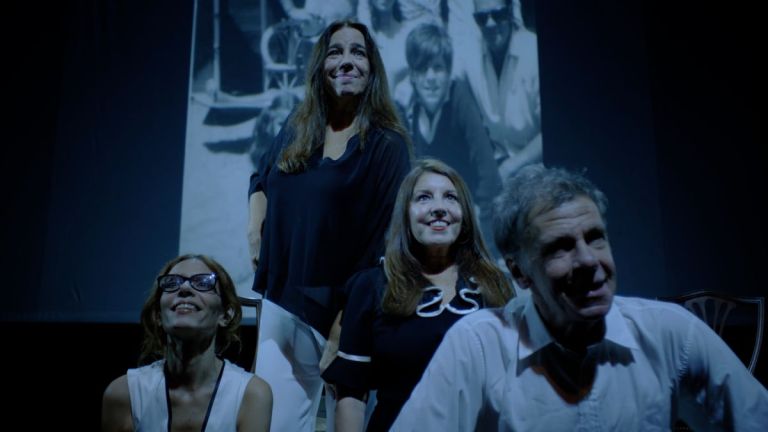 Crítica de "El Sueño Imposible": Un retrato familiar de arte y memoria