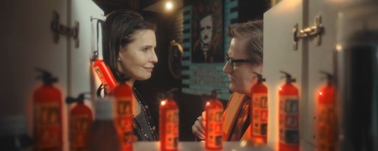 Crítica de "Lágrimas de fuego": Fabiana Cantilo en una película que se prende fuego sola