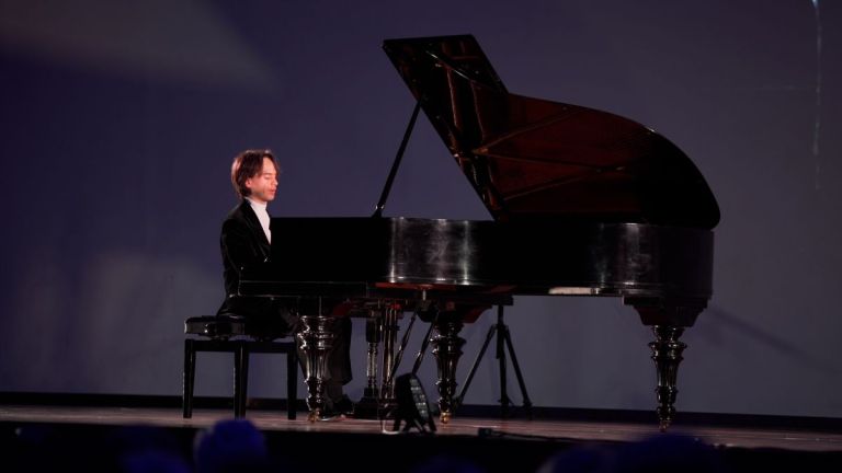 Horacio Lavandera presenta “Sonidos de lo eterno” en el Teatro Coliseo