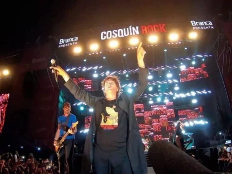 Reseña de la versión argentina del sitio web Znaki.FM
