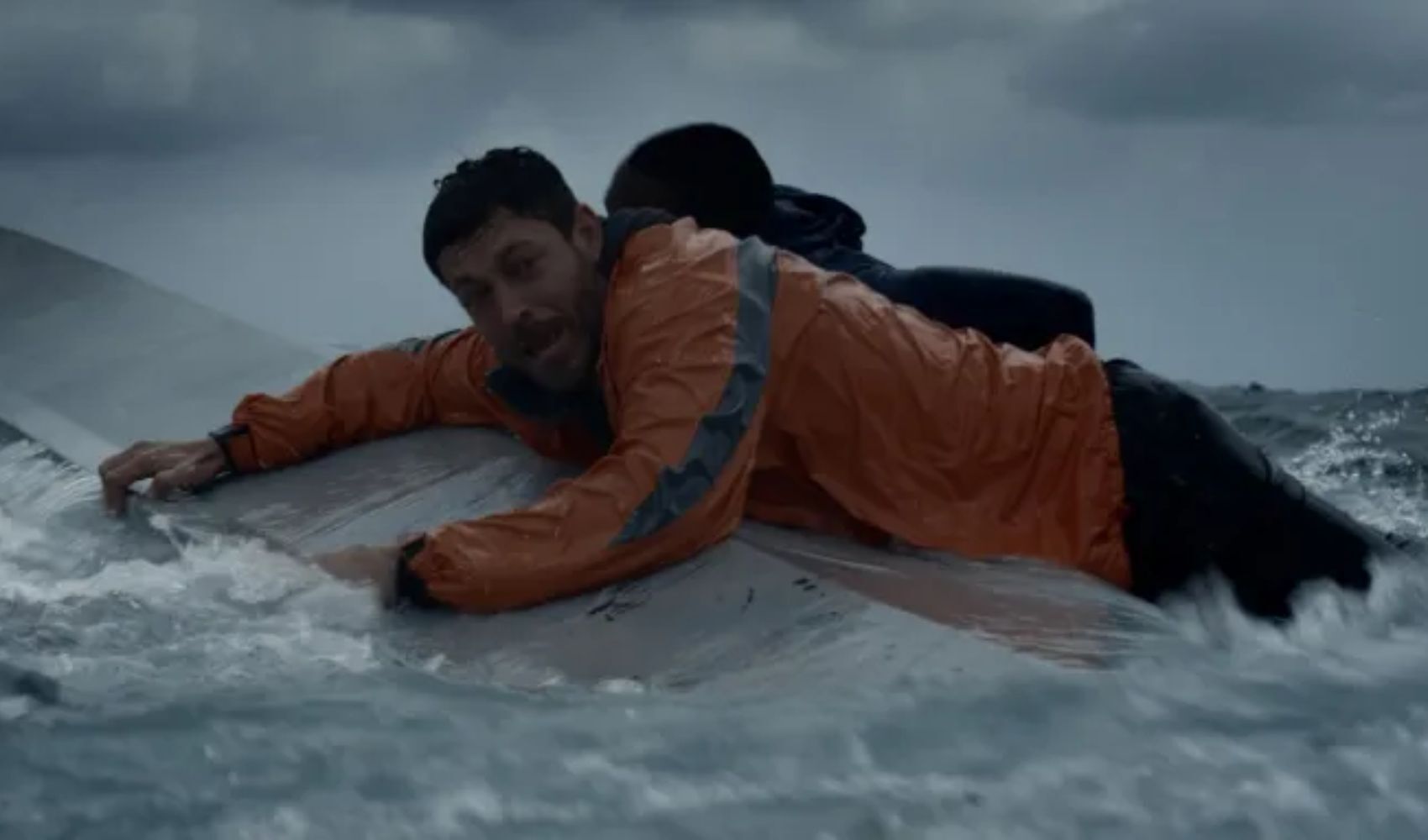 Thriller de Zachary Levi se estrena el 12 de diciembre