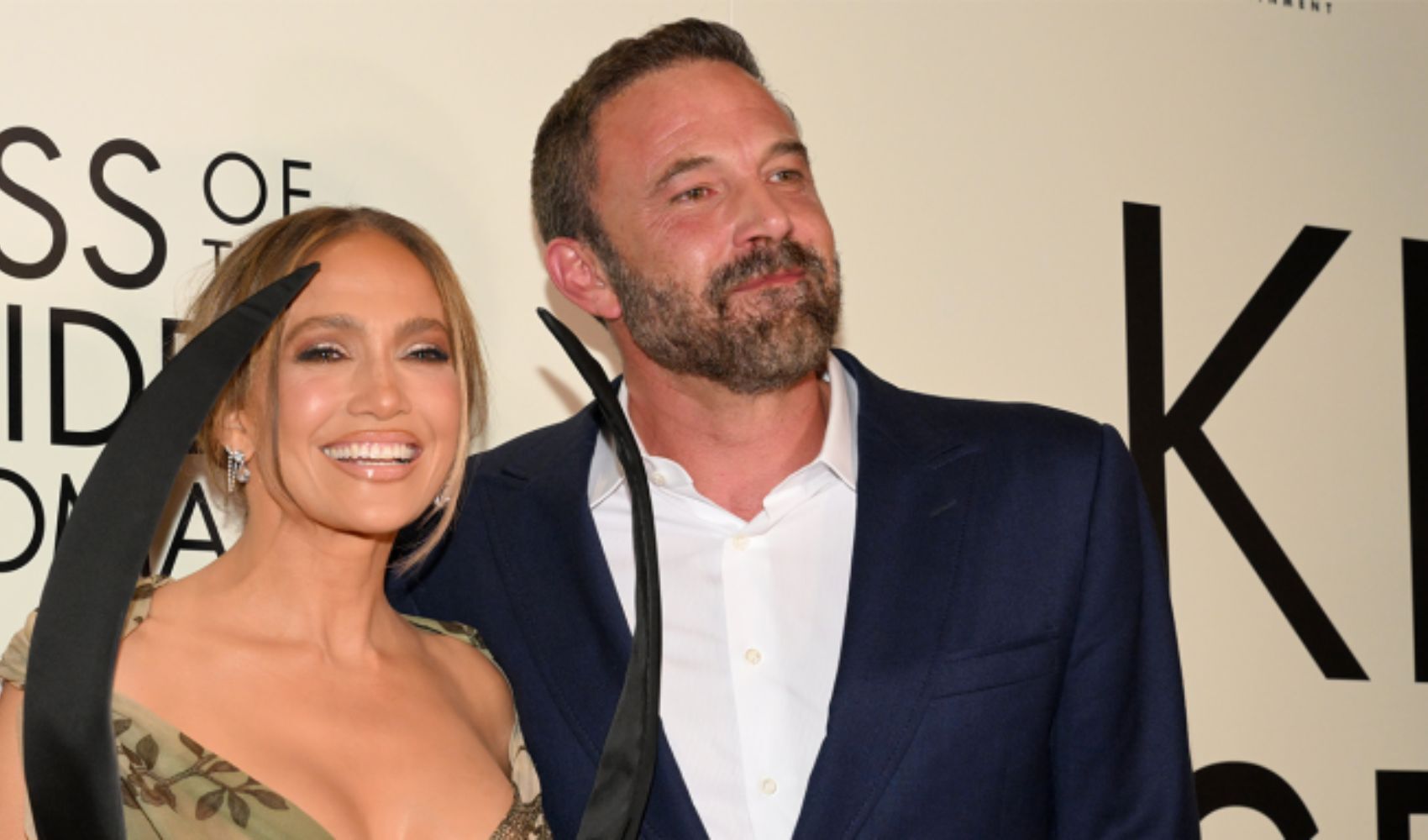 Affleck y Lopez se reencuentran tras divorcio en El beso de la mujer araña