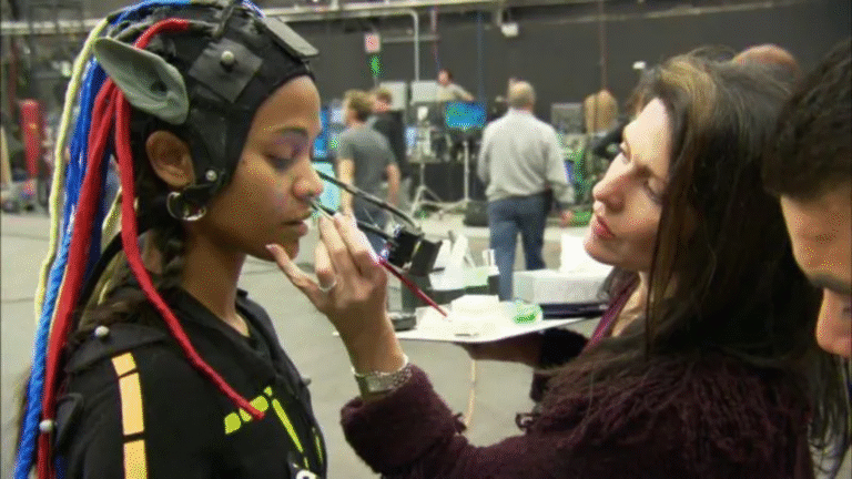 Zoe Saldaña pide a James Cameron hacer un documental sobre