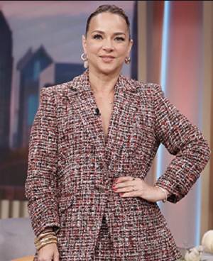 Celebra Adamari su regreso