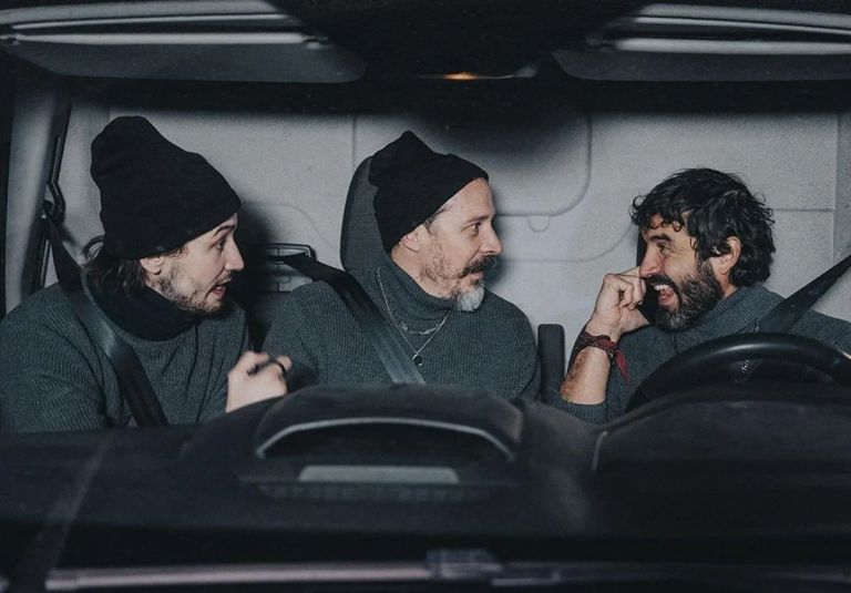 Crítica de “Atasco”: la comedia coral de Rodrigo Sopeña sobre el embotellamiento eterno