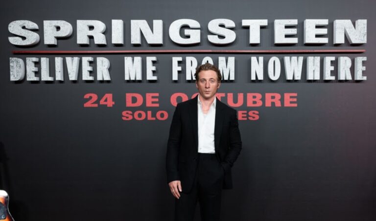 Jeremy Allen White presenta en Madrid la película sobre la creación de Nebraska