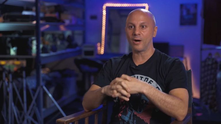 Mariano Cattaneo viaja a la euforia del Mundial Italia '90 en el conurbano a través del slasher “Nadie va a escuchar tu grito”