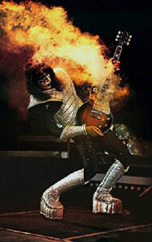 Muere Ace Frehley, cofundador de KISS