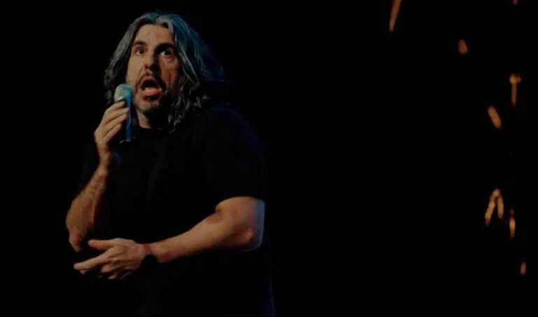 Sujétame el cubata reúne a los grandes monologuistas españoles en una sola comedia