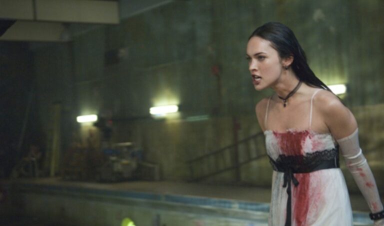 de fracaso a obra de culto y satírica