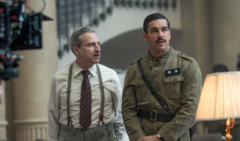 la historia que revive la posguerra española con comedia y suspense culinario